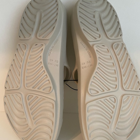 COPY - Coral Women’s slide sandals slate pearl size 9 - Picture 10 of 12